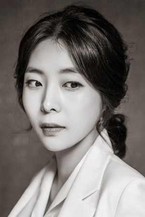 Shin Yoo-joo