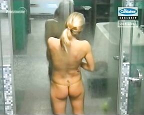 DCE Davorka Nude in Shower!