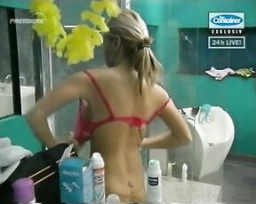 DCE Davorka Nude in Shower!
