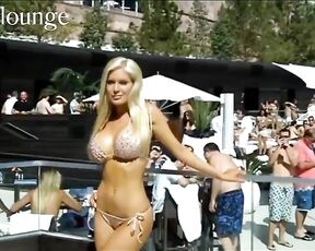 New video of her in Bikini at a pool party!