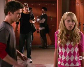 in hot pink bra in The Secret Life of the American Teenager!