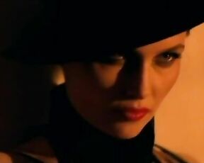 Rihanna featuring Laetitia Casta in Te Amo Music Video!