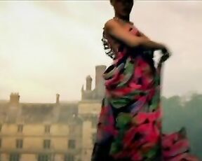 Rihanna featuring Laetitia Casta in Te Amo Music Video!