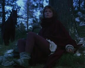 Cleavage in Ladyhawke!