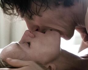 Topless in 21 Grams BluRay 1080p!