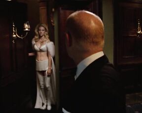 Big Cleavage in Underwear in X-Men BluRay 720p!