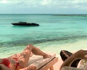 Skimpy in After The Sunset BluRay 720p!