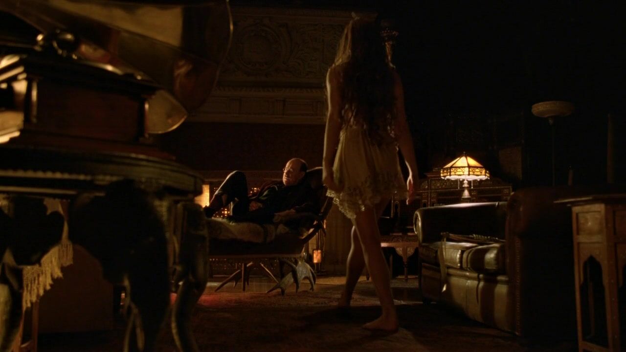 Completely Nude on Boardwalk Empire s02e04 HiDef 720p!