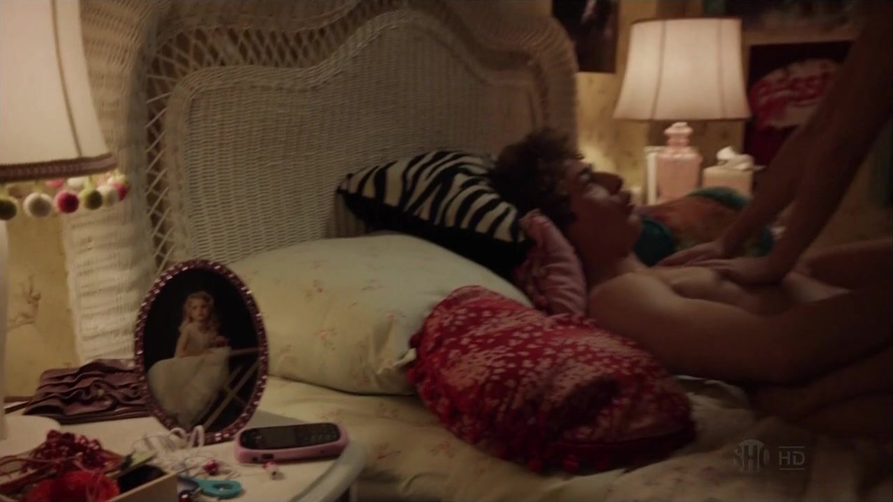 Nude and Having Sex on Shameless s02e02 HiDef 720p!