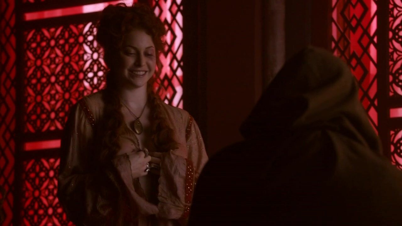 Topless on Game of Thrones s02e10 HiDef 720p!