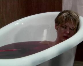 Topless in bathtub on Damages s05e01 HiDef 720p!