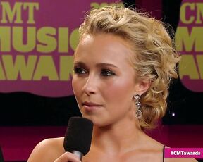 on 2012 CMT Music Awards Red Carpet!