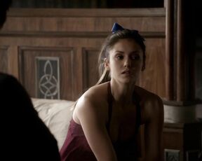 in Bra on The Vampire Diaries s04e16 HiDef 1080p!