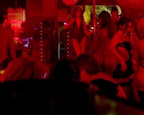 Rebecca Azan, Sabrina Ouazani and others Nude in De lautre cote du periph BluRay 1080p!