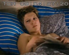 Lea Seydoux and Adele Exarchopoulos Nude Lesbianism in Blue is the Warmest Colour!