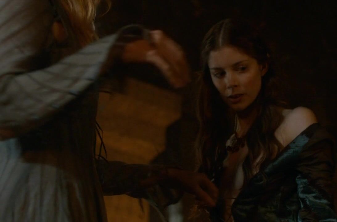 Charlotte Hope and Stephanie Blacker Nude on Game of Thrones s03e07 HiDef 720p!