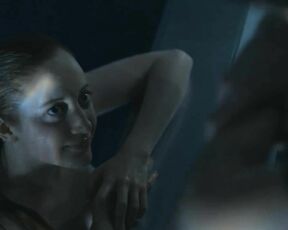 Nude in Oblivion HiDef 720p!