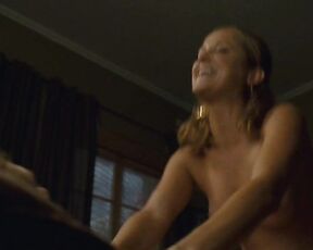 Tanisha Harper, Carla Alapont and Carla Gallo Nude in Forgetting Sarah Marshall!