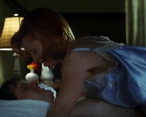 Lindy Booth kissing Tia Carrere and topless from behind in Dark Honeymoon!