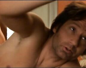 Cleavage from Californication S02E01!