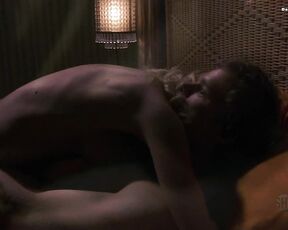 Nude on Dexter S03E01 720p version!