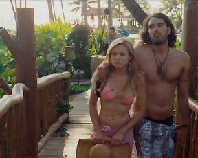 Kristen Bell and Mila Kunis Having Sex and in Bikini in Forgetting Sarah Marshall!