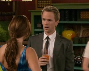 Danneel Harris Cleavage on How I Met Your Mother!