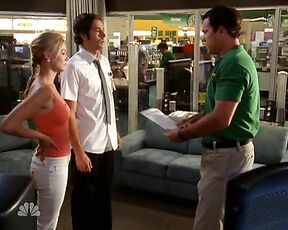 Yvonne Strahovski and Sarah Lancaster in tight jeans, hot leggy and cleavage on Chuck s02e05!