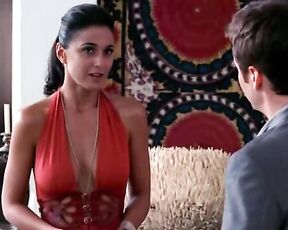 aka Sloan Pokers and Cleavage on Entourage!