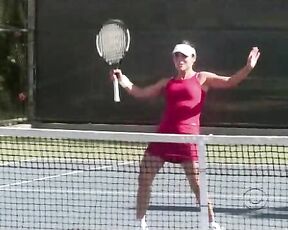 playing tennis and taunting on The New Adventures of Old Christine S4E9!