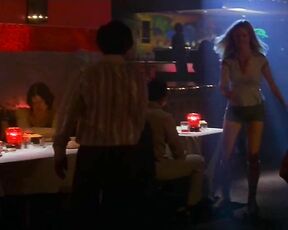 Nude scenes in Boogie Nights HD!