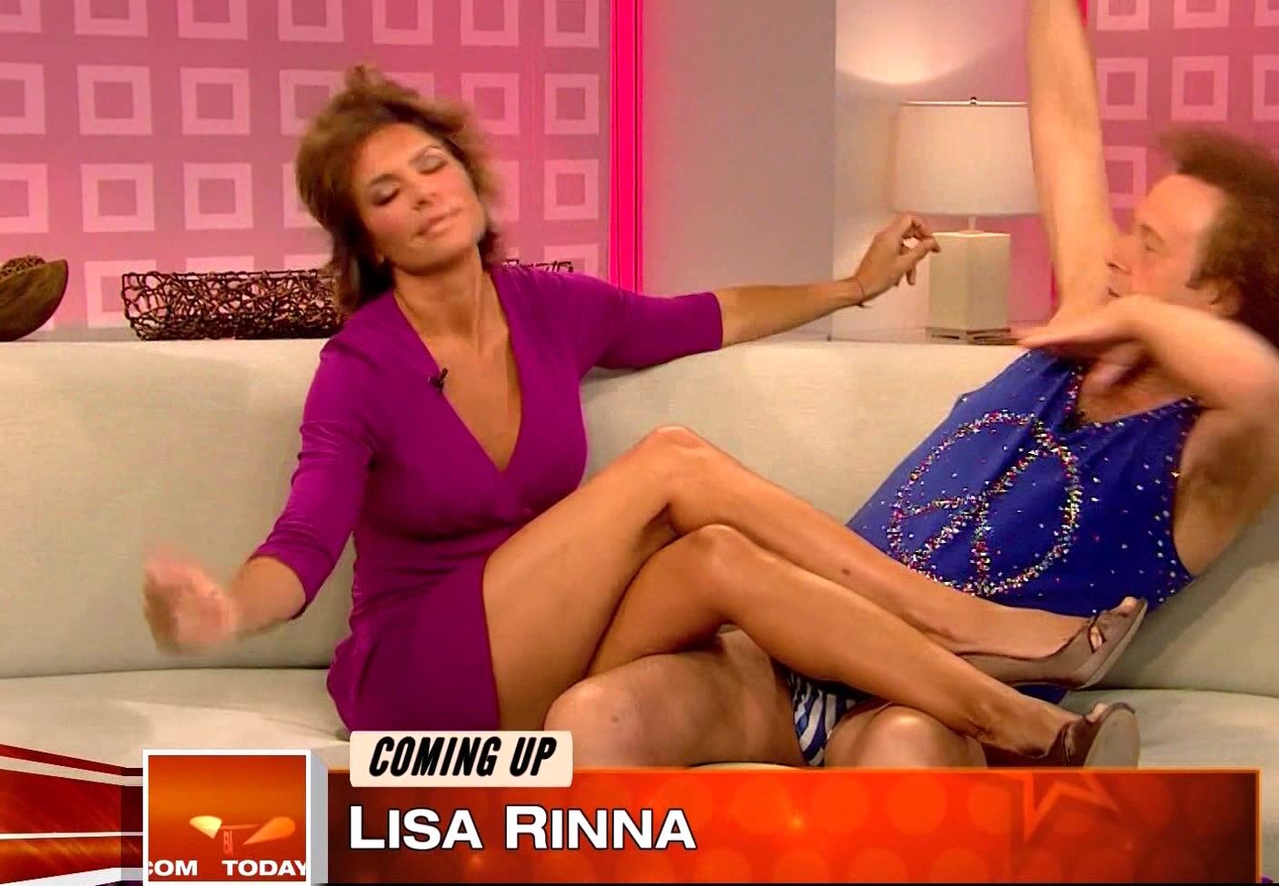 Upskirt on Today Show!