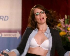 Rips Open Her Shirt While Doing A Little Dance on 30 Rock!