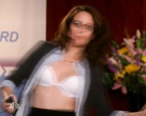 Rips Open Her Shirt While Doing A Little Dance on 30 Rock!