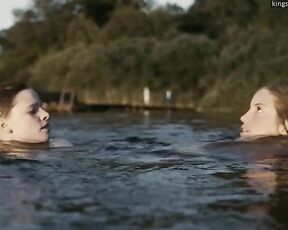 Jennifer Ulrich and Paula Kalenberg Skinny Dipping from Die Wolke!