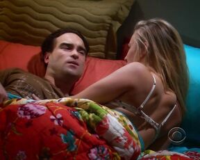 in Bra on The Big Bang Theory s02e15!