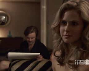 Nude in Underbelly s02e04!