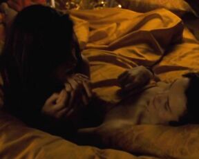 Paz de la Huerta with Saffron Burrows Naked and kissing in The Guitar!