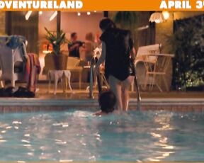 lovely Ass in Adventureland!