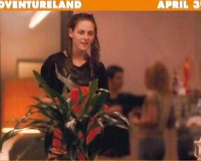 lovely Ass in Adventureland!