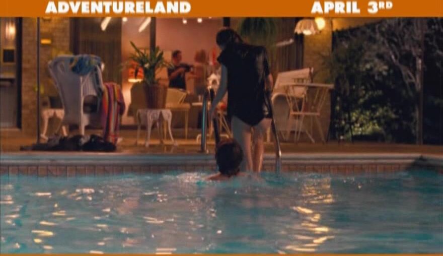 lovely Ass in Adventureland!