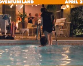 lovely Ass in Adventureland!