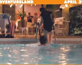 lovely Ass in Adventureland!