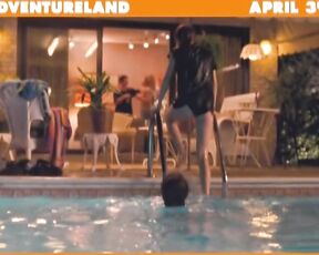 lovely Ass in Adventureland!