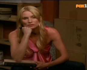 Nicollette Sheridan and Teri Hatcher on Desperate Housewives S5EP12!