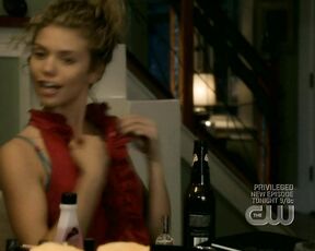 in Underwear on 90210 S1e9!