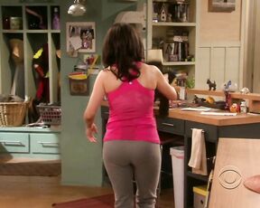 Big Butt fitness on The New Adventures of Old Christine 4x20 HD!