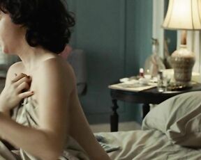 Topless in Revolutionary Road bluray720p!