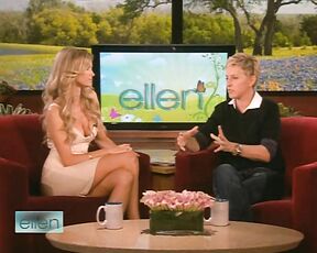 Huge Cleavage and Legs on Ellen!