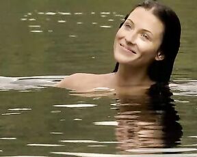 skinny dipping in Legend of the Seeker!